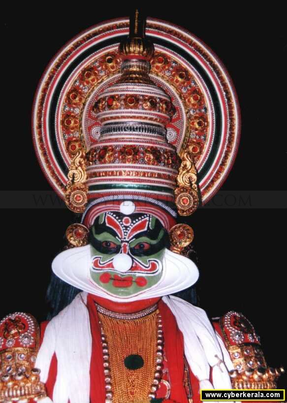Kottakkal Chandra Sekhara Warrier as Duryodhanan in Utharaswayamvaram