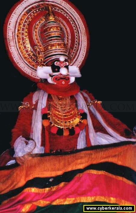 Kalamandalam Ramachandran Unnithan as Sugreevan in Baalivadham