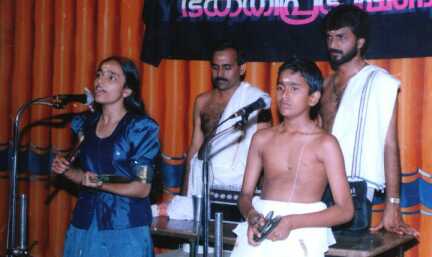 Children of Palanad Divakaran on the day of their first public performance (with Kottackal Madhu)